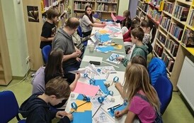 Aerodynamika &ndash; dlaczego to lata? Kosmiczna przygoda z Pilotem Pirxem!&nbsp;Relacja z warsztat&oacute;w Projektu Biblioteka - Portal Odkrywc&oacute;w. &bdquo;Biblioteka &ndash; Portal Odkrywc&oacute;w. Poznajemy świat przez doświadczenie&rdquo; 17