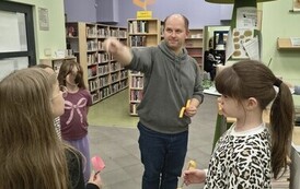Aerodynamika &ndash; dlaczego to lata? Kosmiczna przygoda z Pilotem Pirxem!&nbsp;Relacja z warsztat&oacute;w Projektu Biblioteka - Portal Odkrywc&oacute;w. &bdquo;Biblioteka &ndash; Portal Odkrywc&oacute;w. Poznajemy świat przez doświadczenie&rdquo; 20