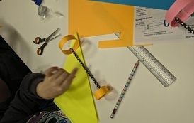 Aerodynamika &ndash; dlaczego to lata? Kosmiczna wyprawa z Pilotem Pirxem! Relacja z warsztat&oacute;w w ramach projektu &bdquo;Biblioteka &ndash; Portal Odkrywc&oacute;w. Poznajemy świat przez doświadczenie&rdquo; 22