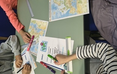 &bdquo;Skala i mapa &ndash; matematyczna podr&oacute;ż z Hobbitem&rdquo; relacja z warsztat&oacute;w Projektu Biblioteka- Portal Odkrywc&oacute;w. &bdquo;Biblioteka &ndash; Portal Odkrywc&oacute;w. Poznajemy świat przez doświadczenie&rdquo; 12