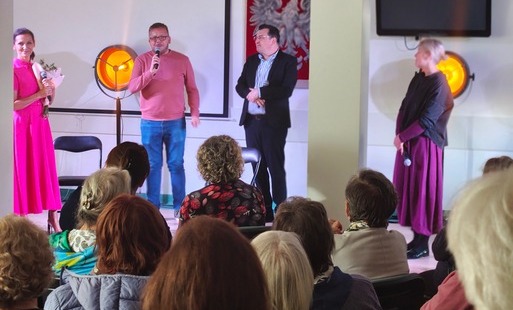 Spotkanie z Olgą Bończyk - popołudnie pełne wspomnień, rozmów i muzyki